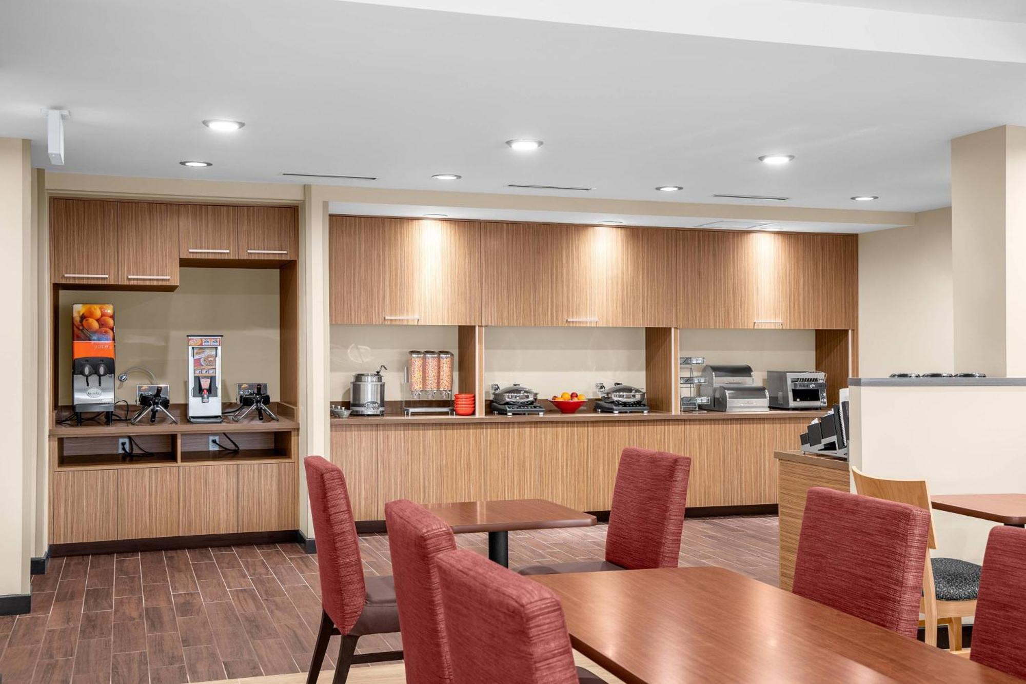 Towneplace Suites Cincinnati Фэрфилд Экстерьер фото