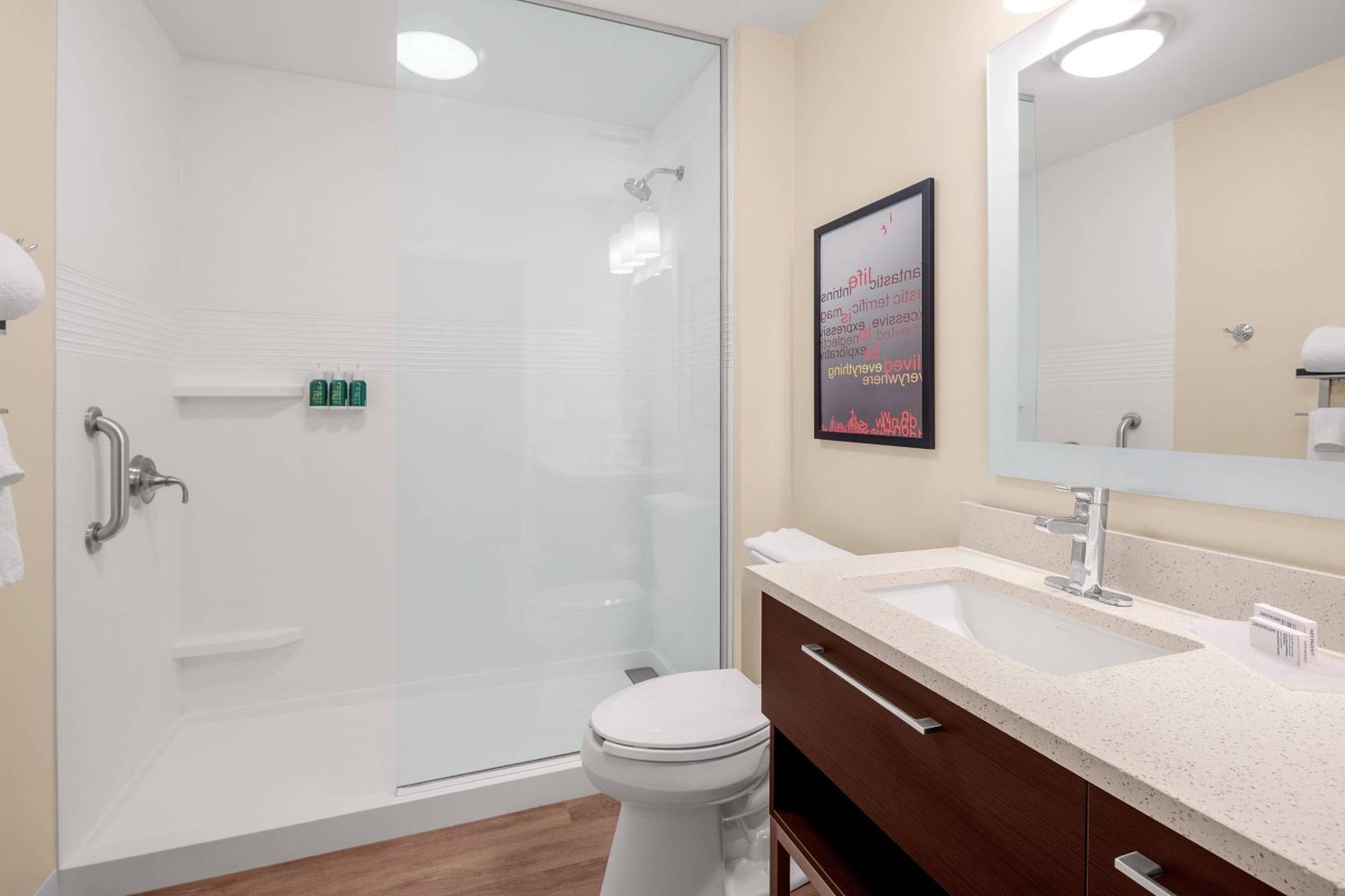 Towneplace Suites Cincinnati Фэрфилд Экстерьер фото