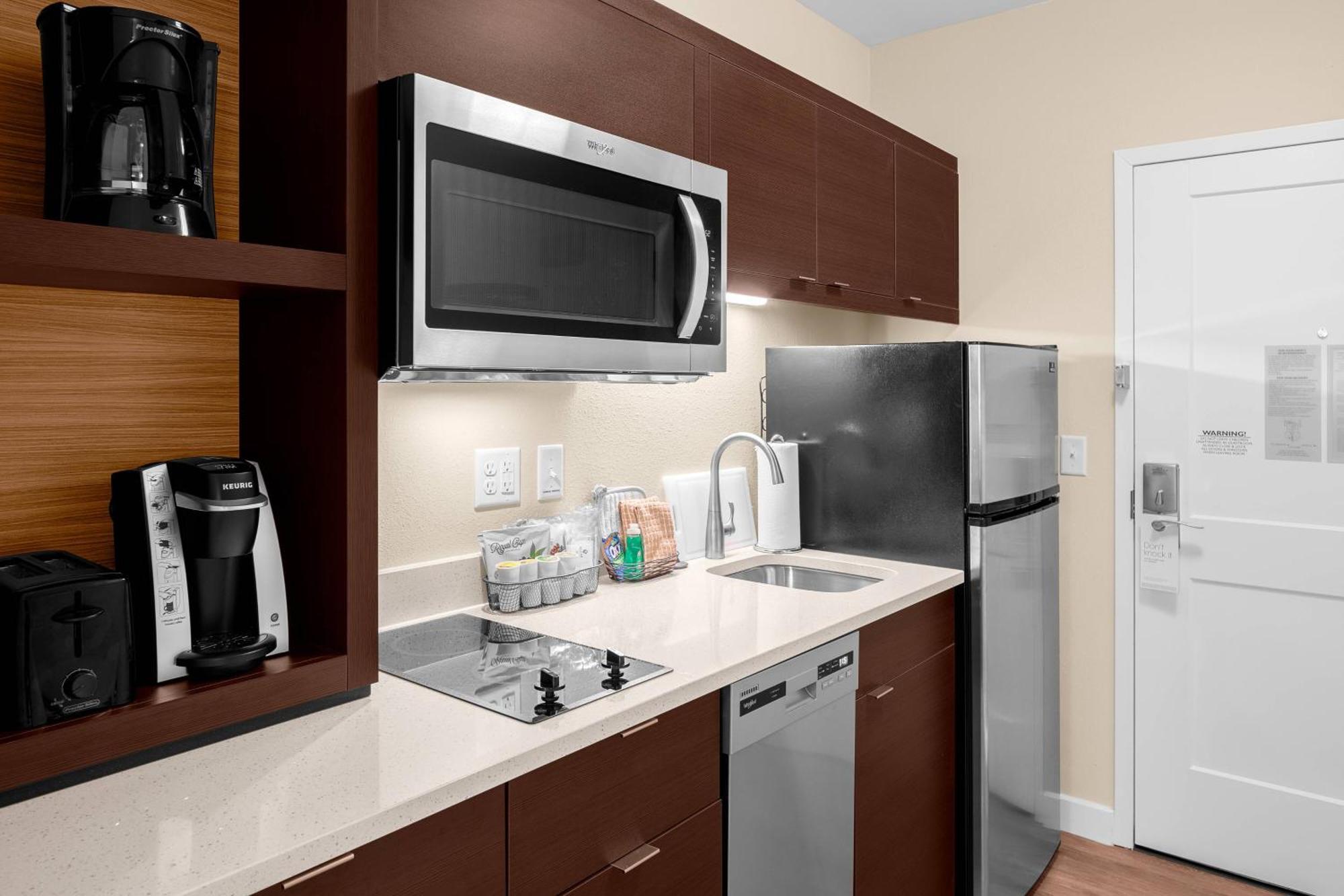 Towneplace Suites Cincinnati Фэрфилд Экстерьер фото
