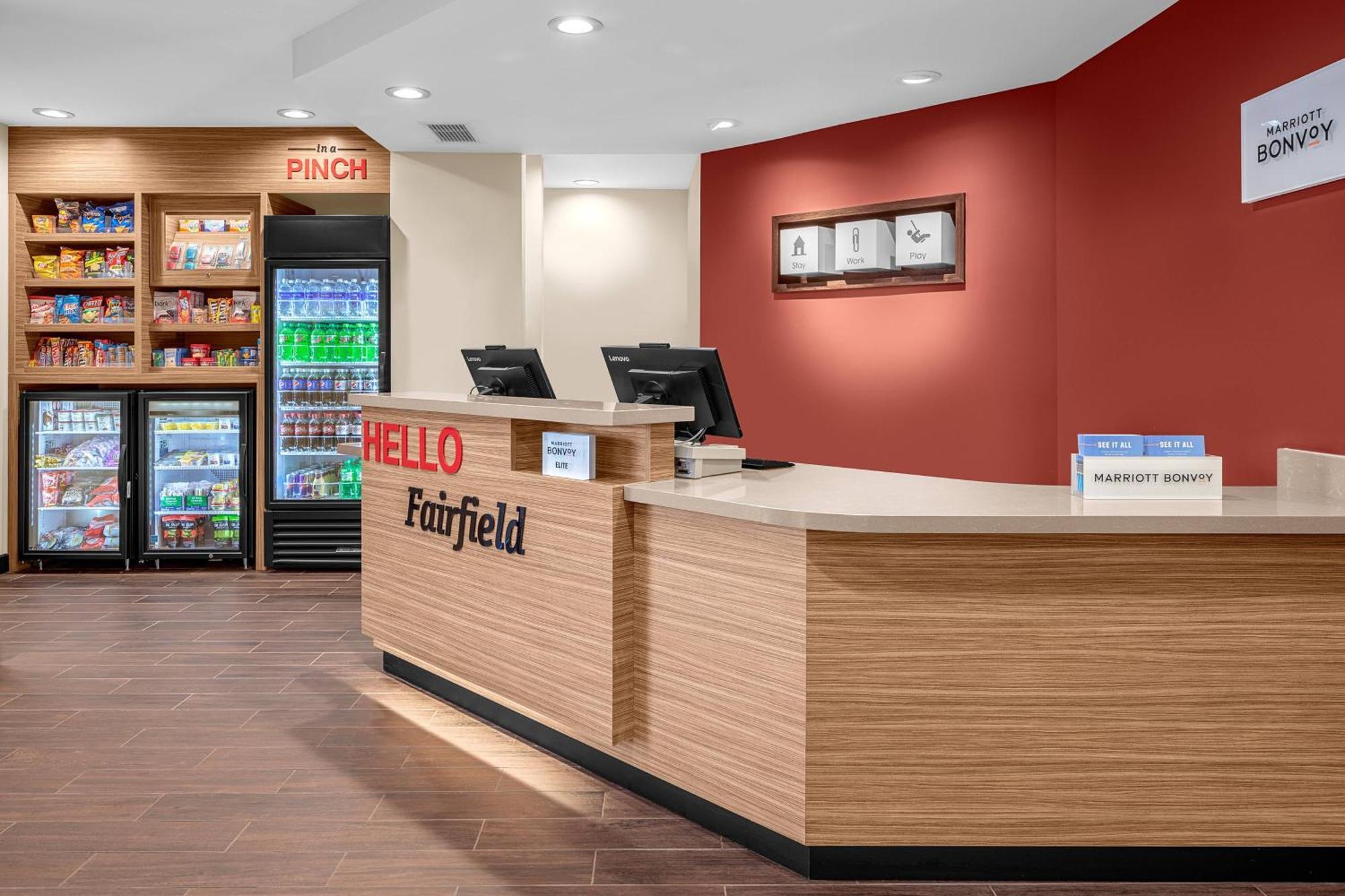 Towneplace Suites Cincinnati Фэрфилд Экстерьер фото
